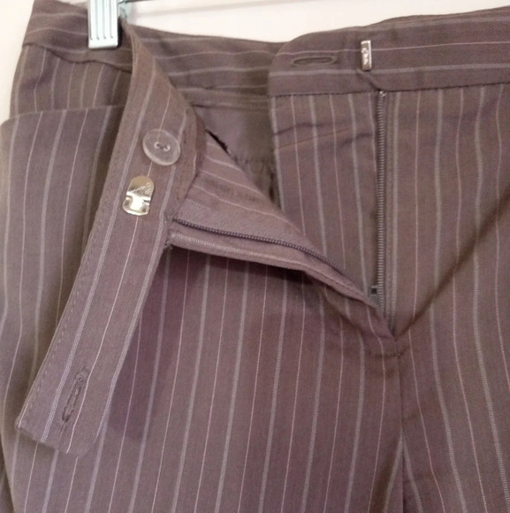 Nine and Co. pinstripe trousers women's size 4 - Picture 7 of 11